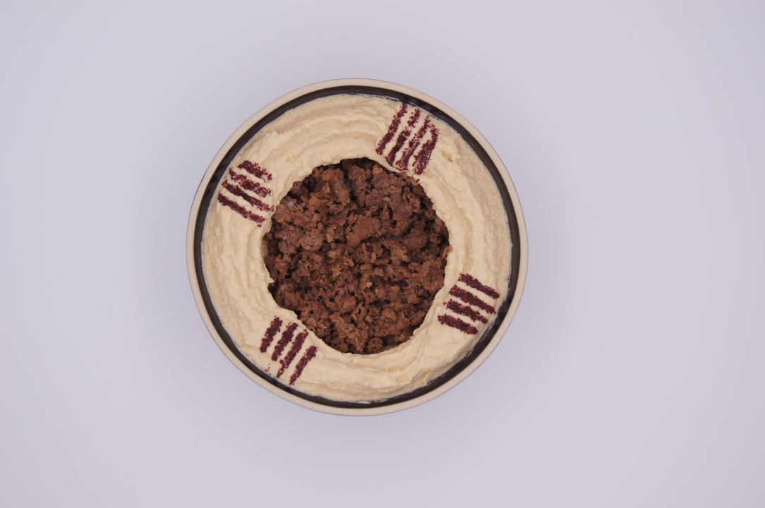 Hummus with Ground Beef.