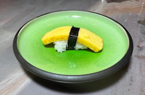 Egg Omelet ( Tamago )    SU.