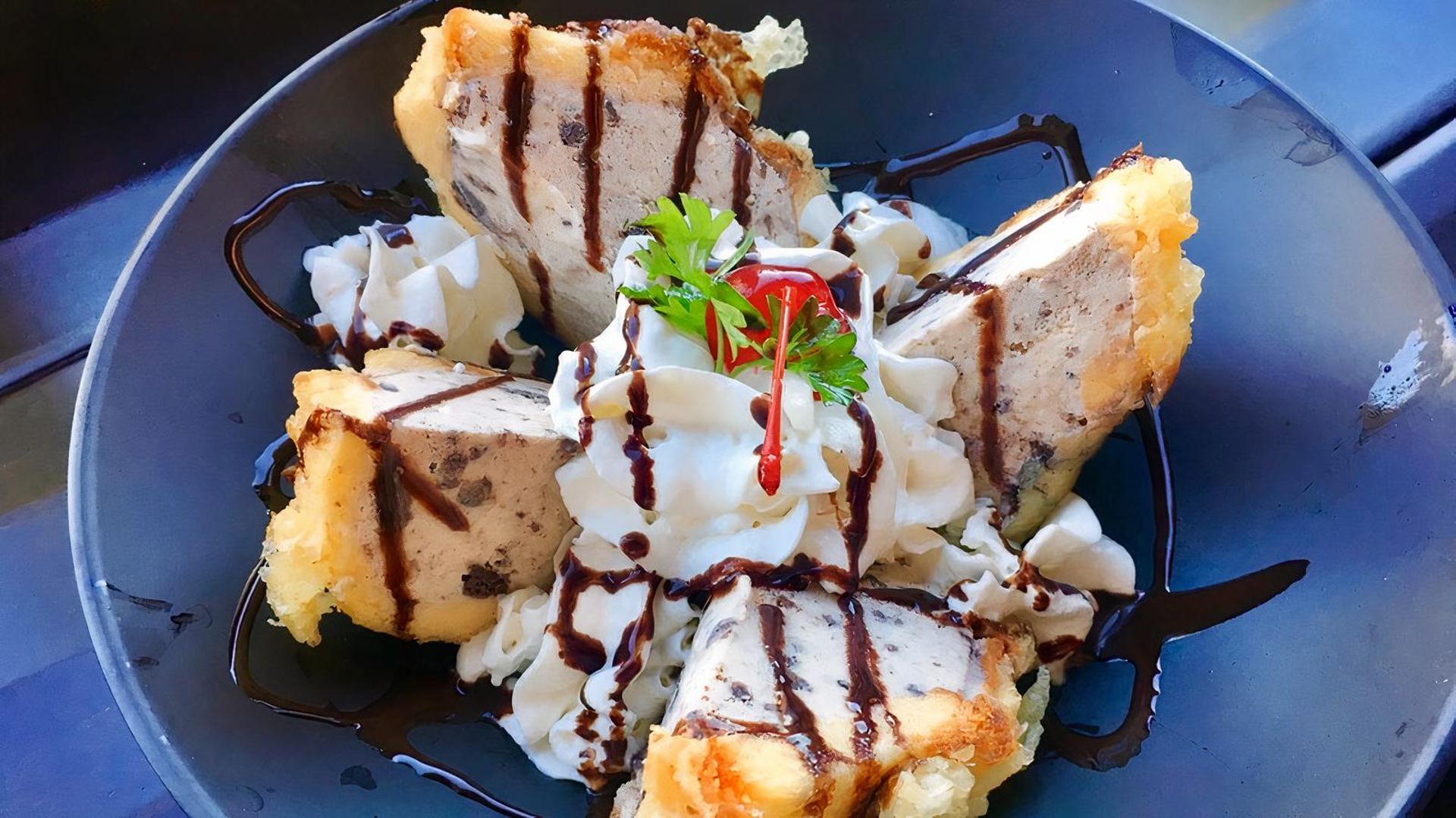 TEMPURA ICE CREAM.
