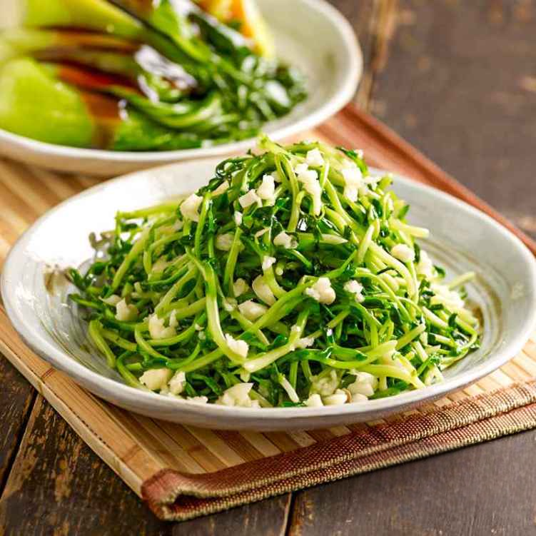 VG1. 蒜蓉豆苗/Pea Pod Stems w Minced Garlic.