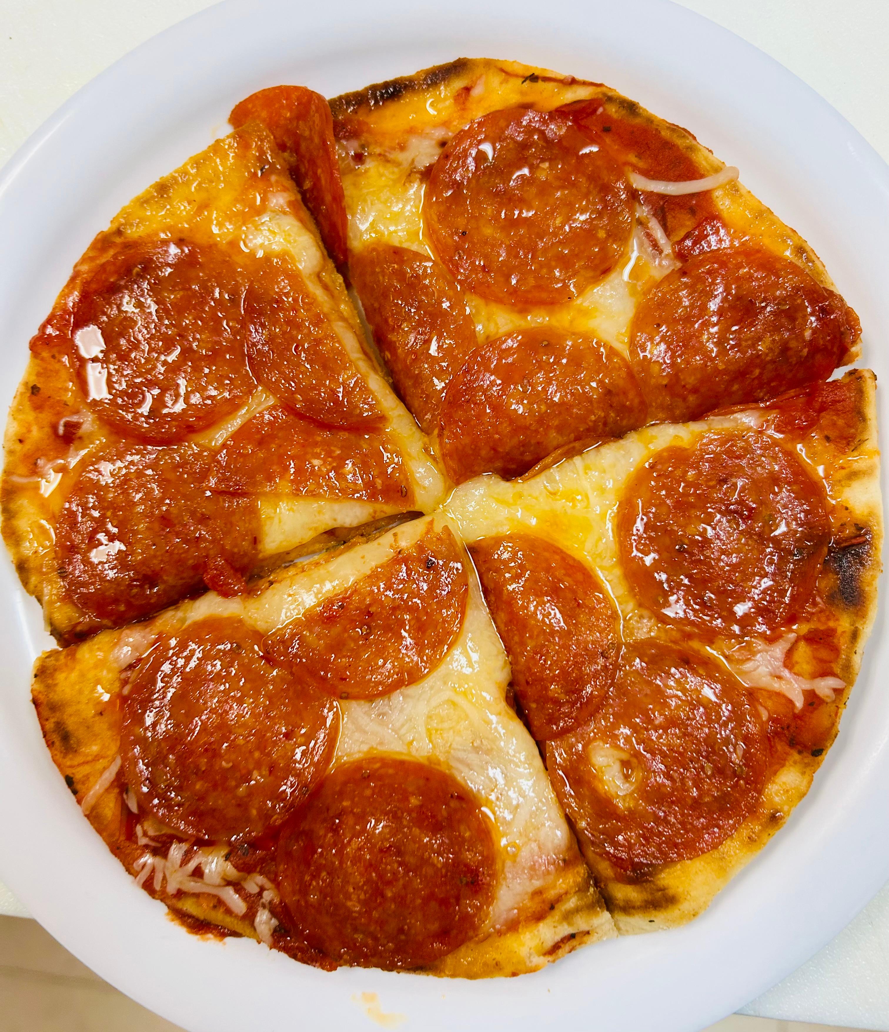 Pepperoni 7” Pizza.