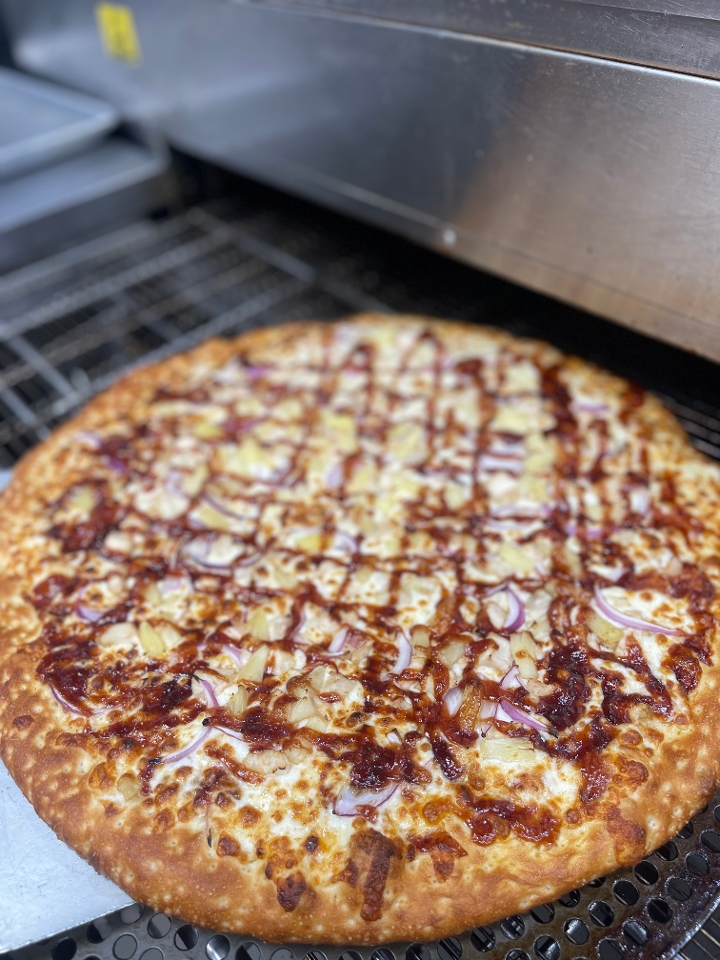 16in XL BBQ CHICKEN.