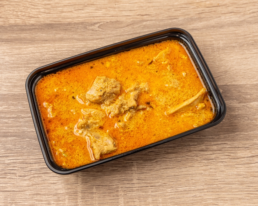 Changezi Chicken/ Yellow Butter Chicken.