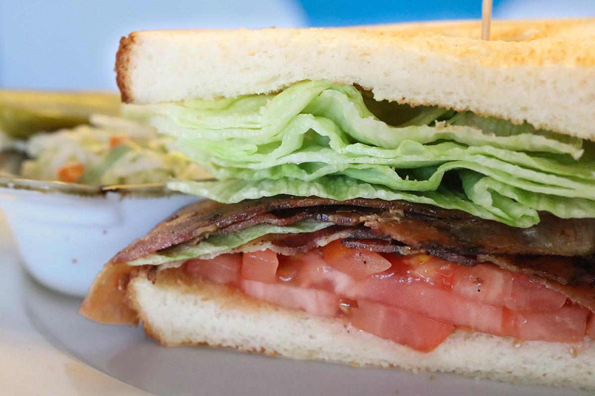.Classic BLT.
