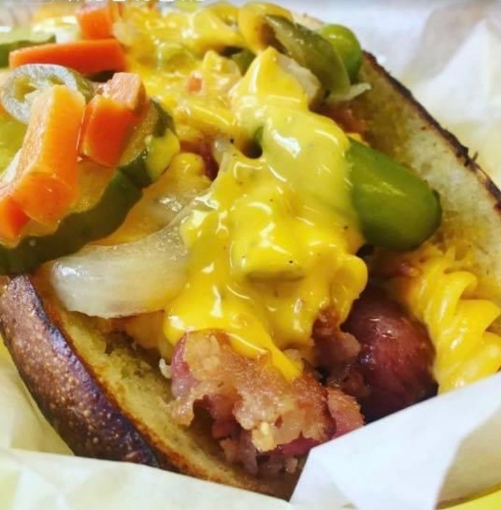 Mac Daddy Dog.