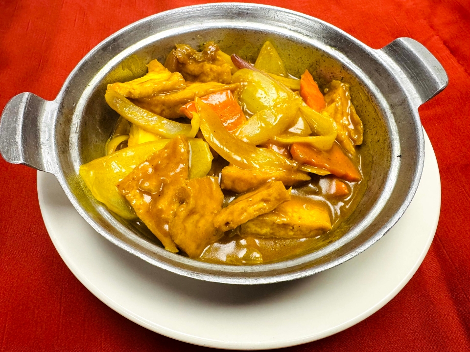 100-Tofu Curry - Dau Hu Ca Ri.