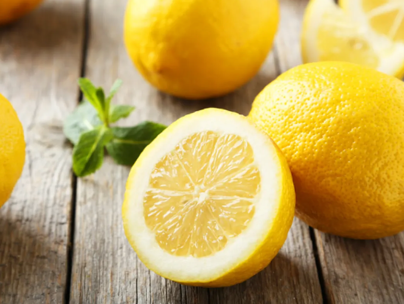 Lemon Fruit Tea.