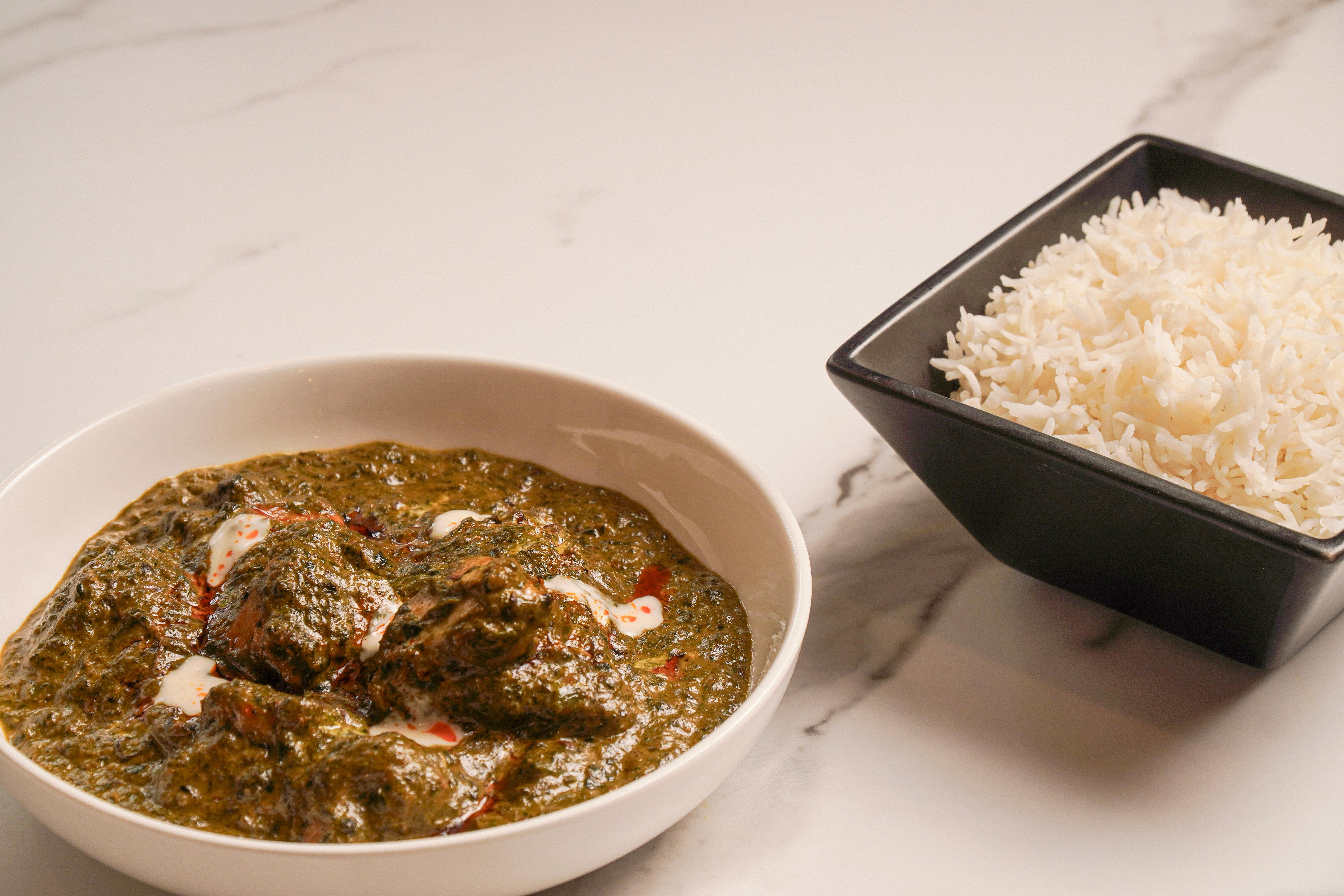 Saag (Vegan Available).