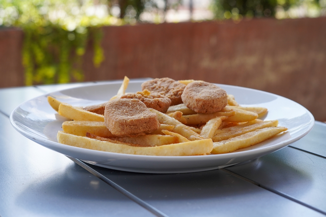 Kids Chicken Nuggets.