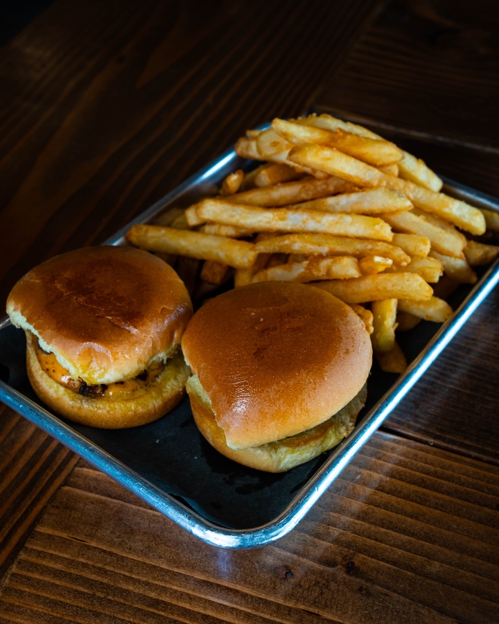SLIDERS (2).