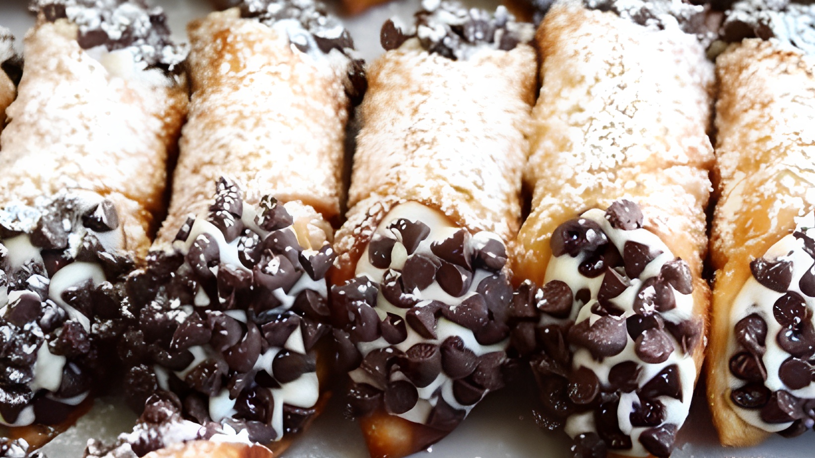 (2 PCS )CHOCOLATE RICOTTA CANOLLI'S.