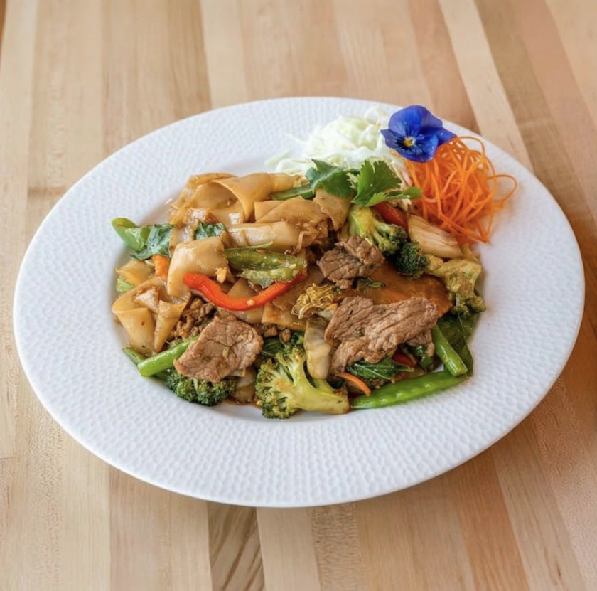 Seafood Pad Kee Mao.