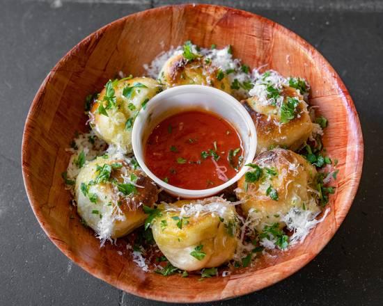 Garlic Knots (6).