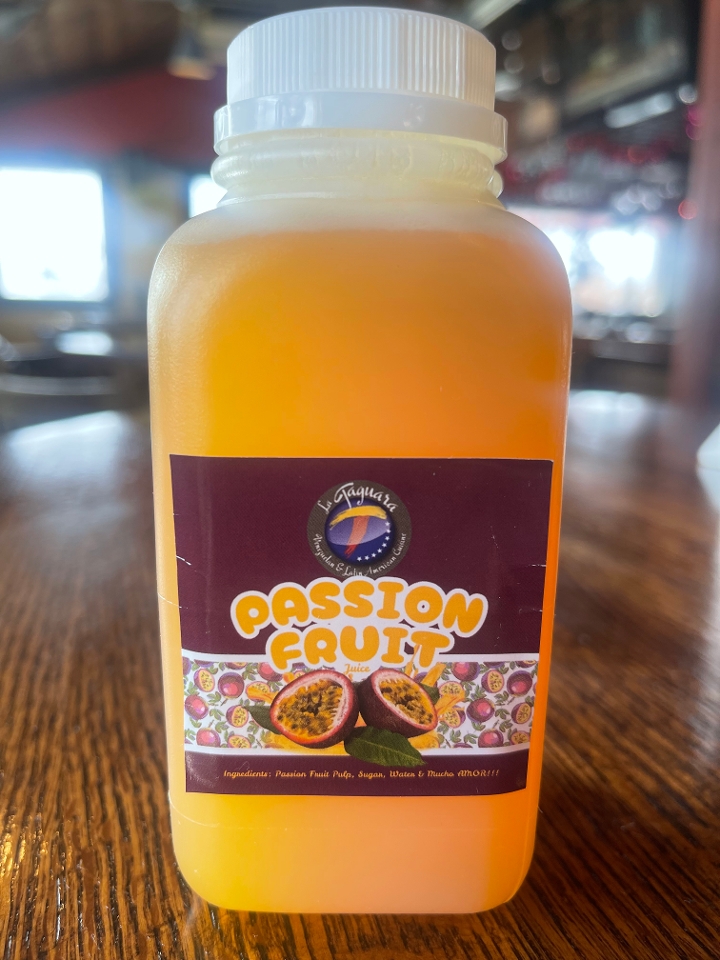 Passion Fruit Juice / Jugo de Parchita.