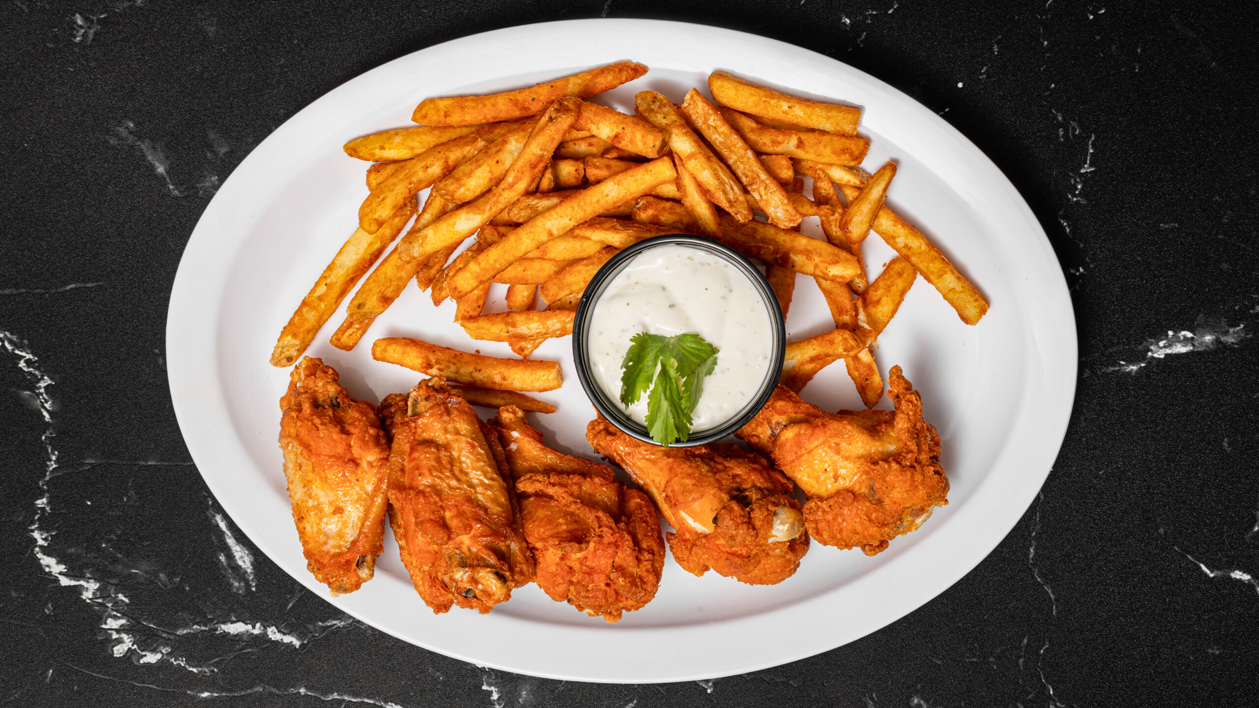 Wings & Fries(7 Wings).