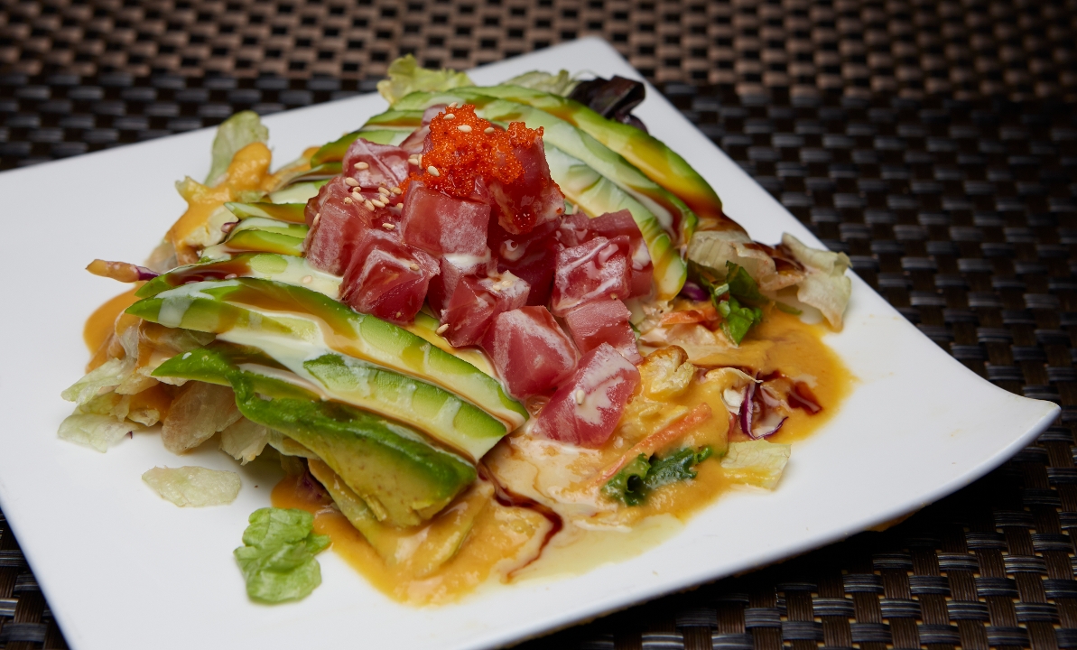 (raw) Tuna Avocado Salad.