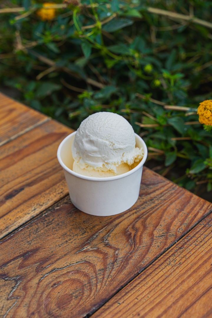 2 Scoops.