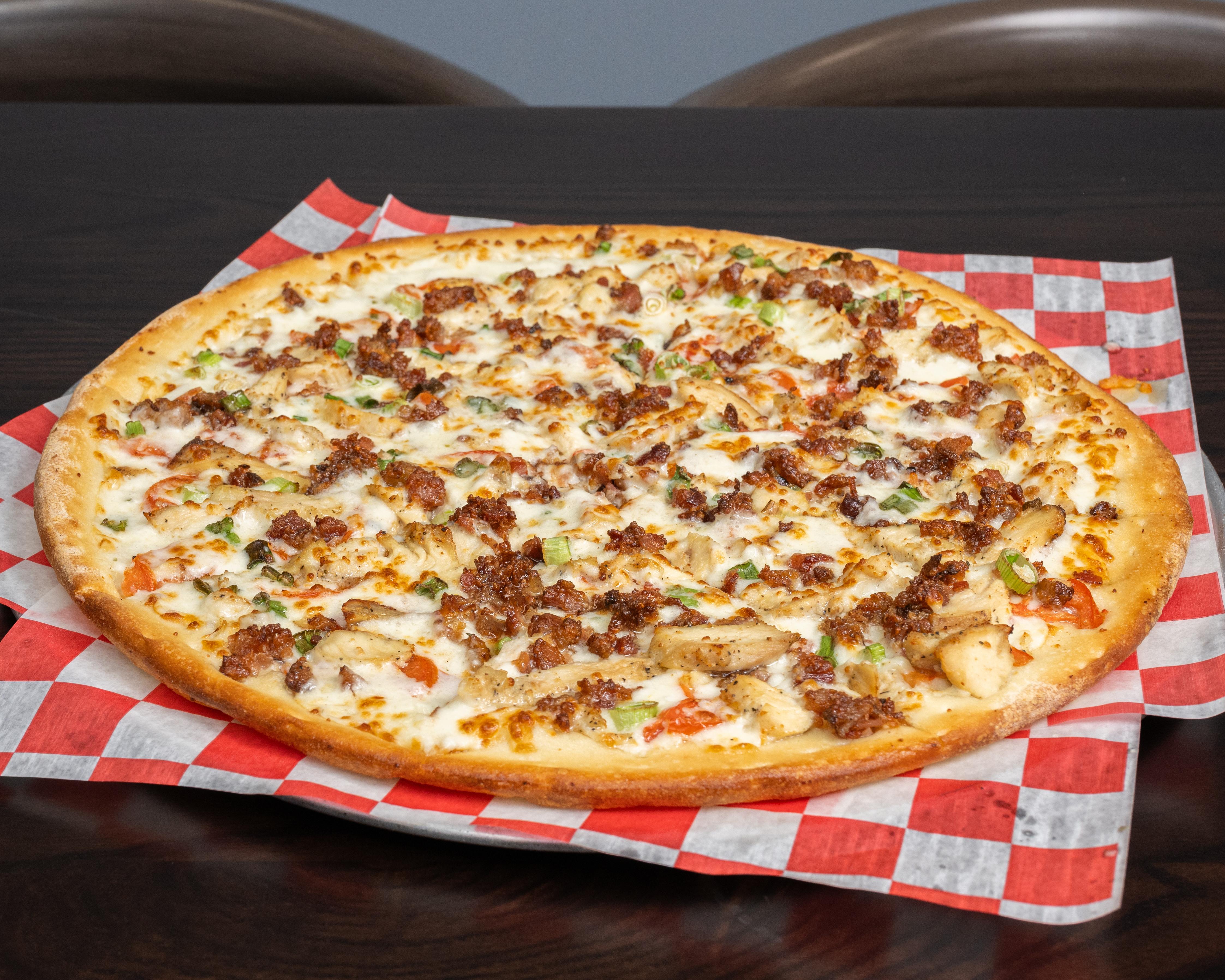 X-Large 18" Chicken Club Pizza.