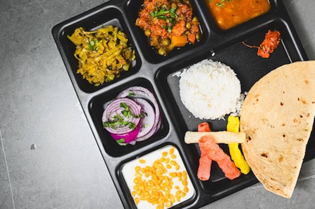 Lunch Thali (11:30 AM - 2.45 PM).