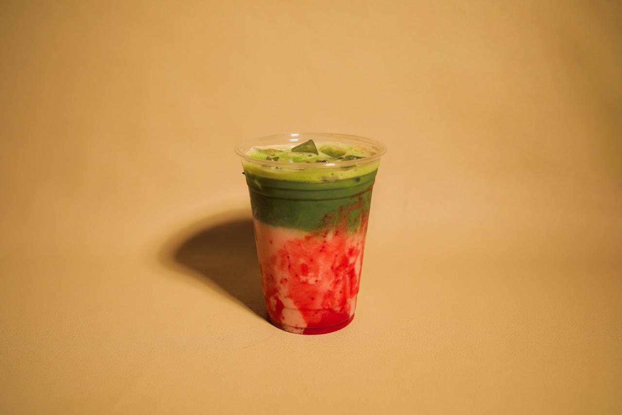 Matcha Con Fresa.