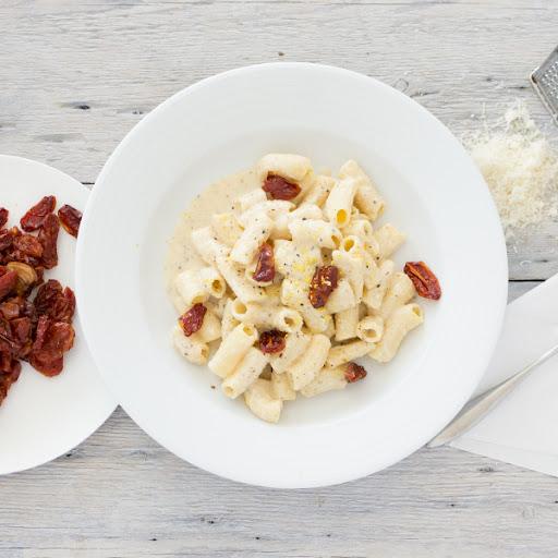 Rigatoni Cacio e Pepe.