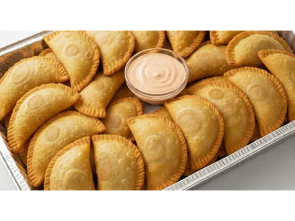 Chicken Turnovers Tray - Empanadas de Pollo.
