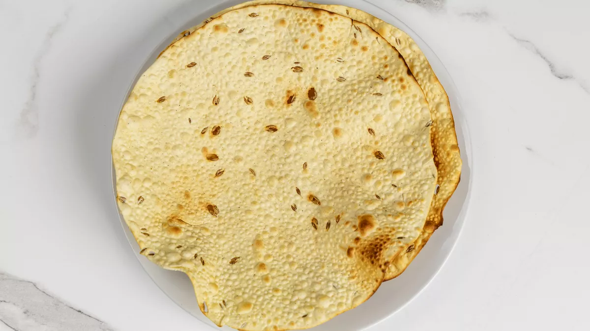 Pappad (2 pieces).