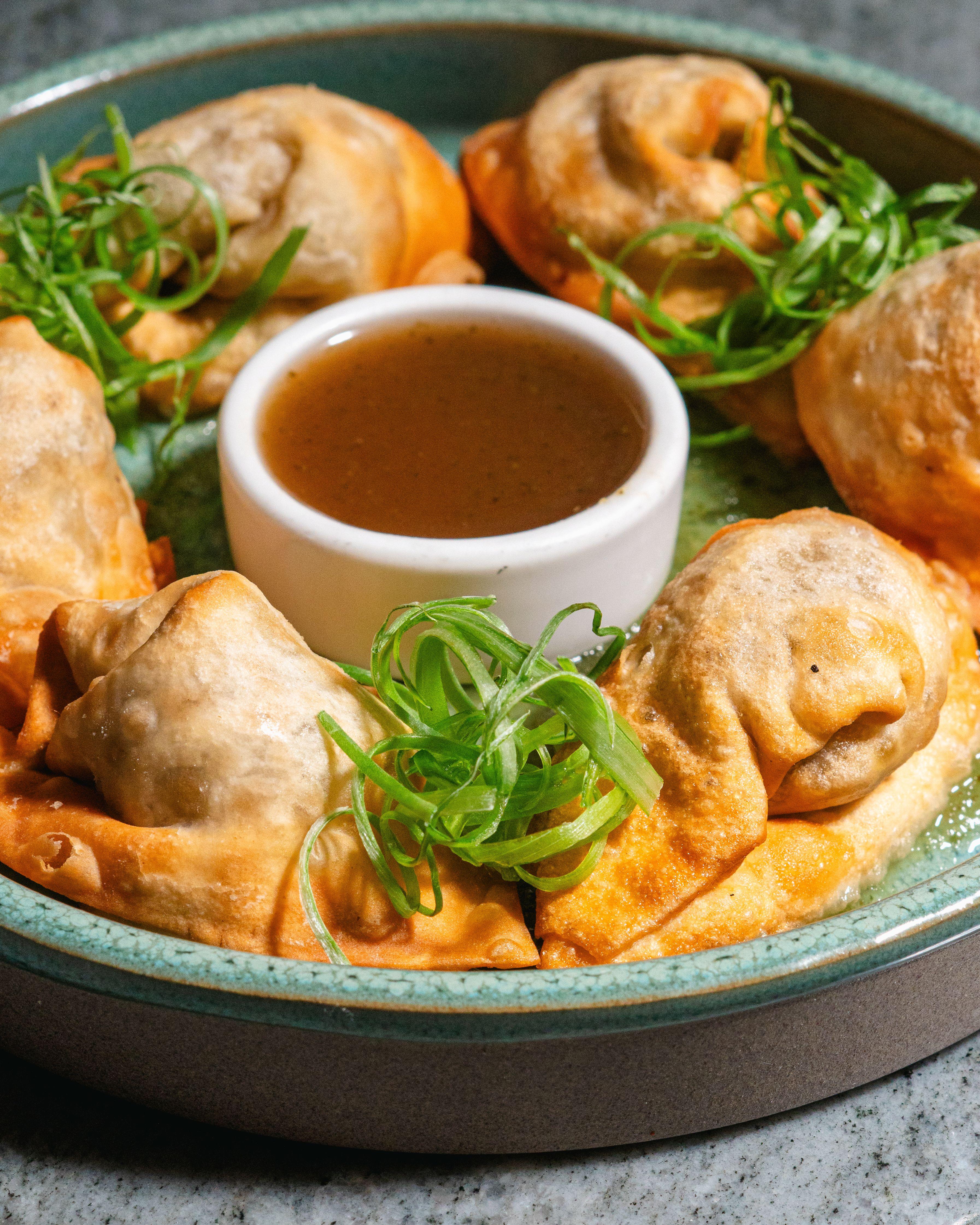 Curry Chik'n Wontons.
