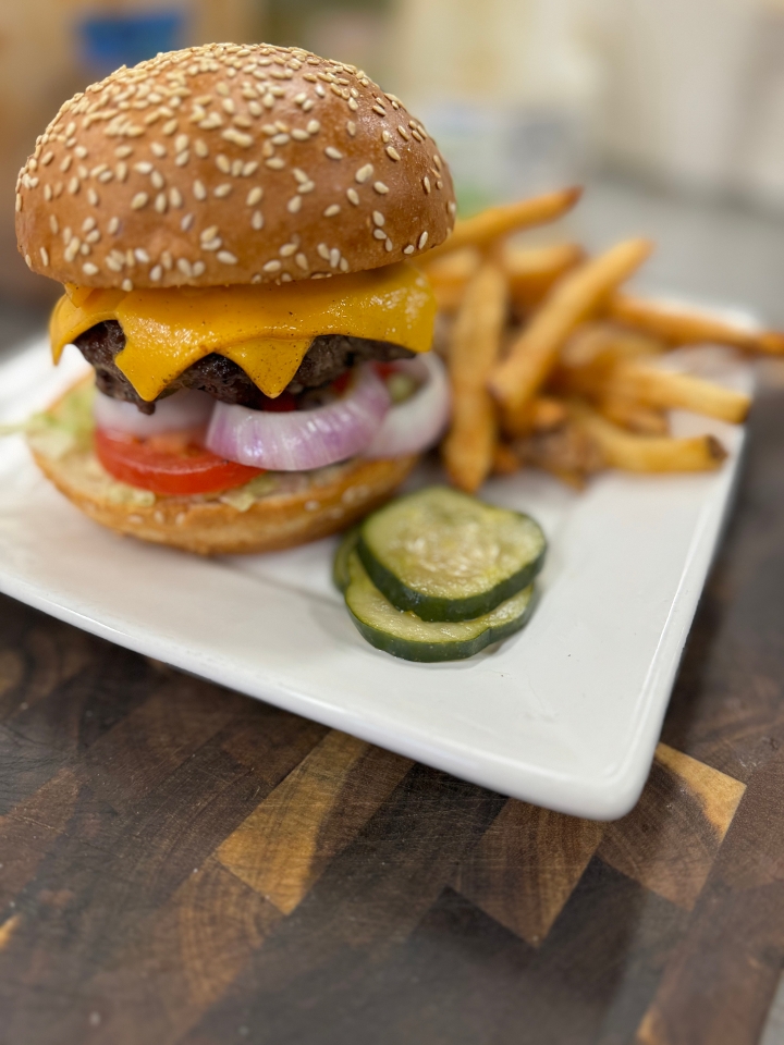 Cheeseburger - USA (NA).