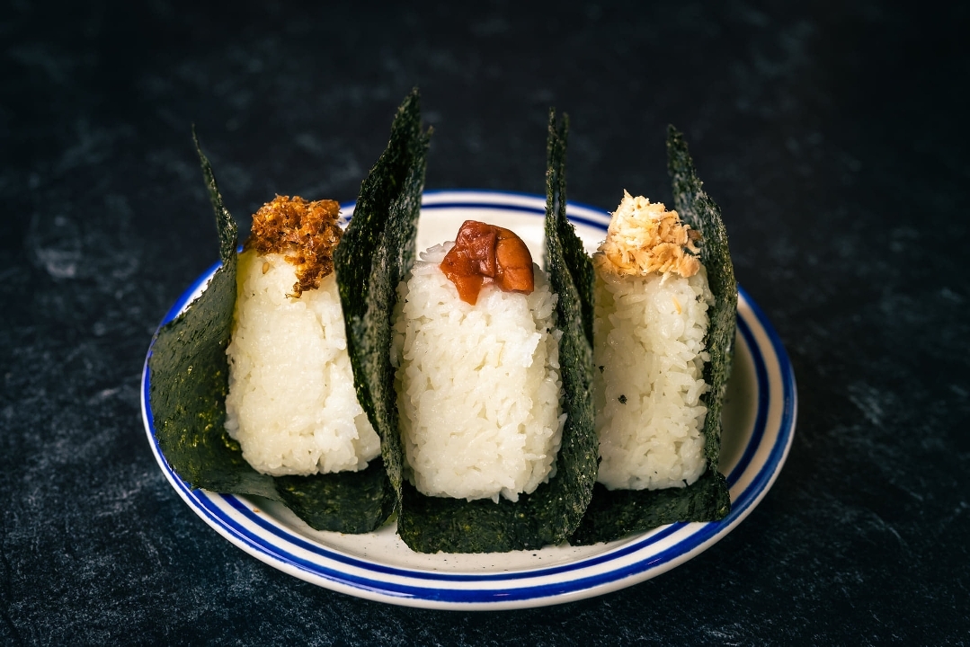 #10 Rice Ball.