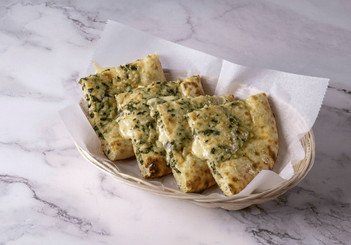 SPINACH CHEESE NAAN.
