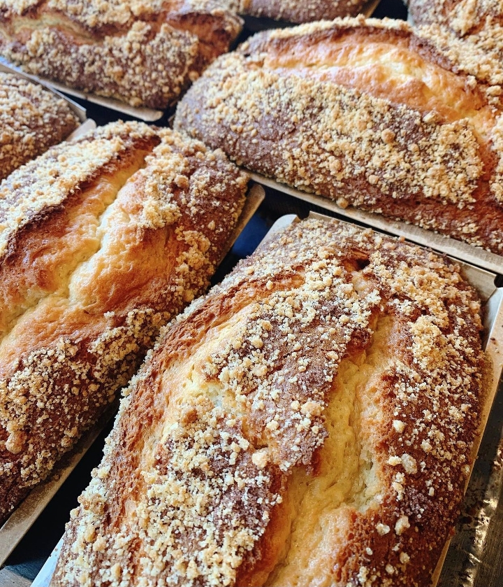 Cinnamon Streusel Loaf Cake.