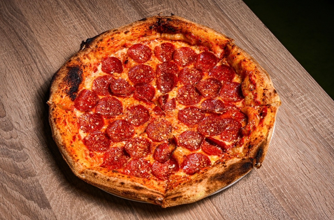 Pepperoni pizza.