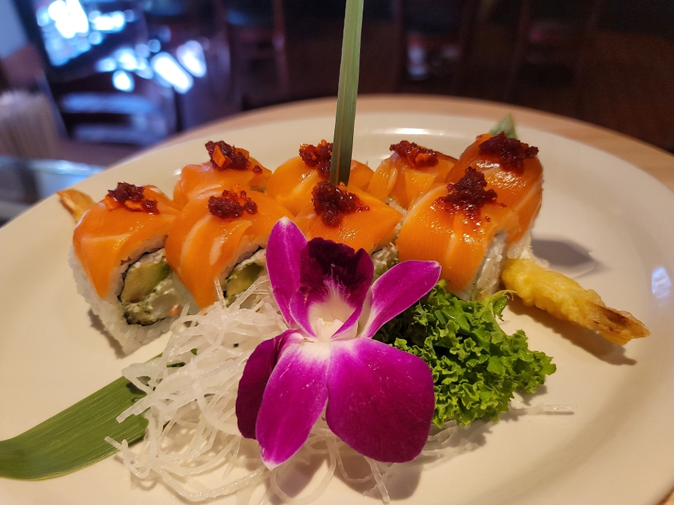 TR16-SUPER PHILLY ROLL.