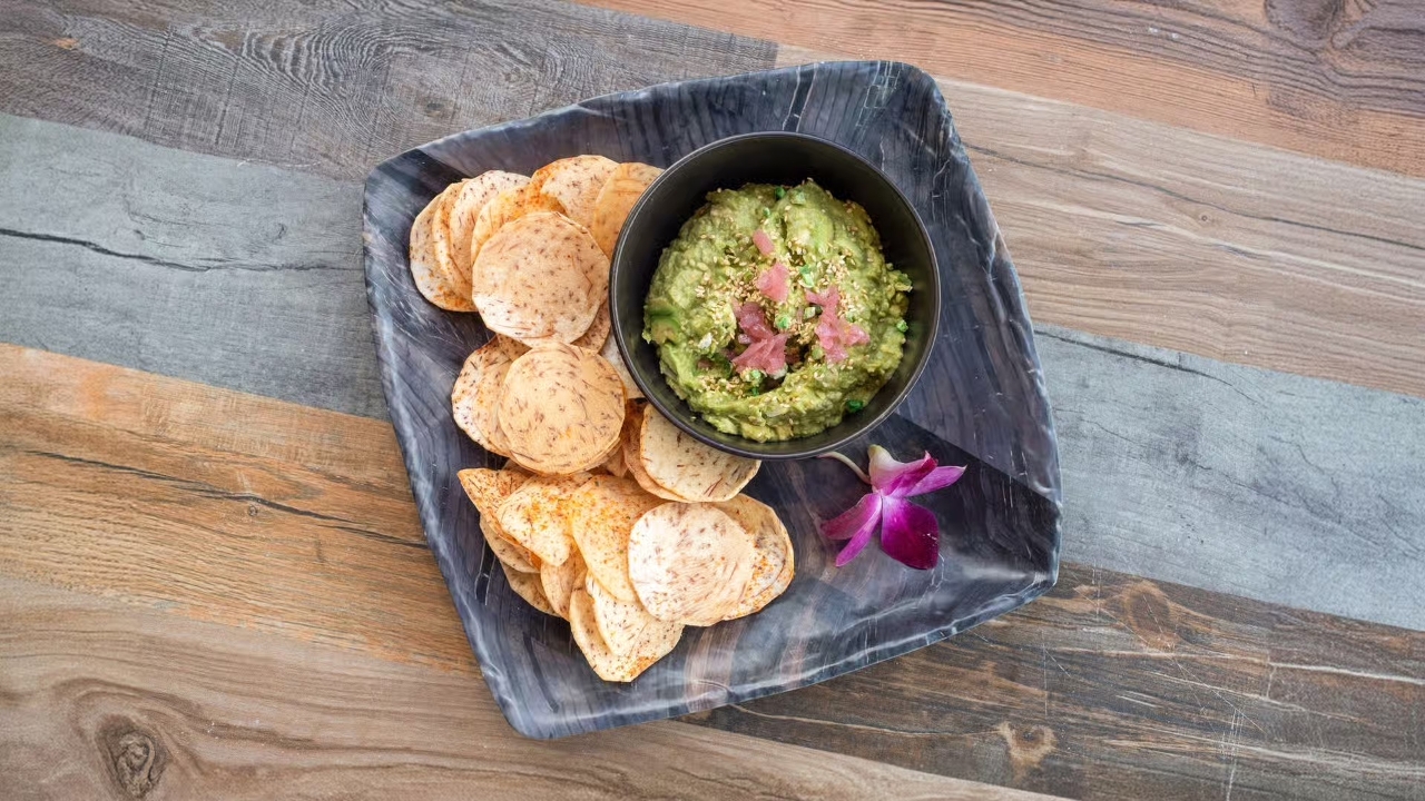 Guacamole & Chips.