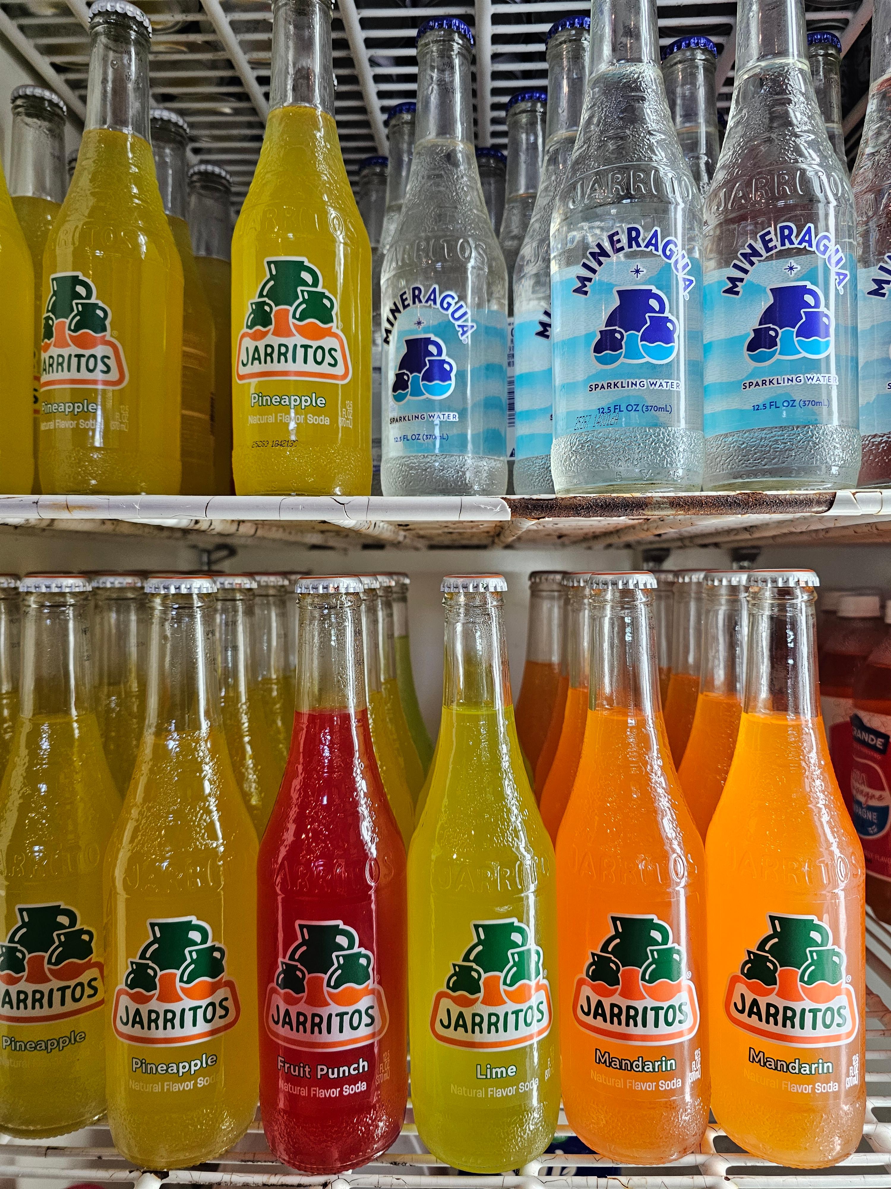 Jarritos*.