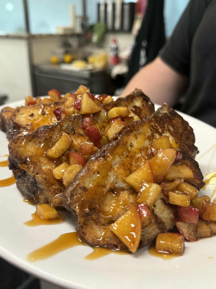 “NEW” APPLE FRITTER FRECH TOAST.
