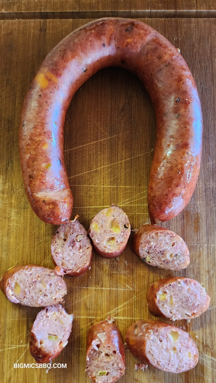 2 oz. Big Mic's Jalapeno cheddar Sausage.