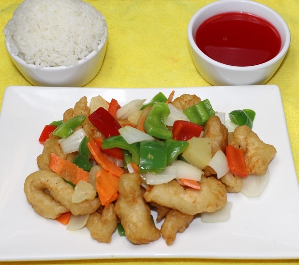 Sweet & Sour Chicken (L).
