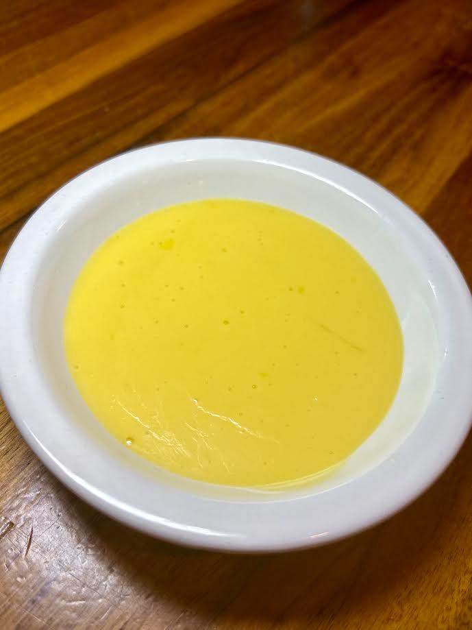 Hollandaise.