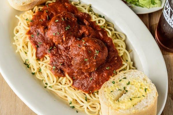 Spaghetti & Meatballs.