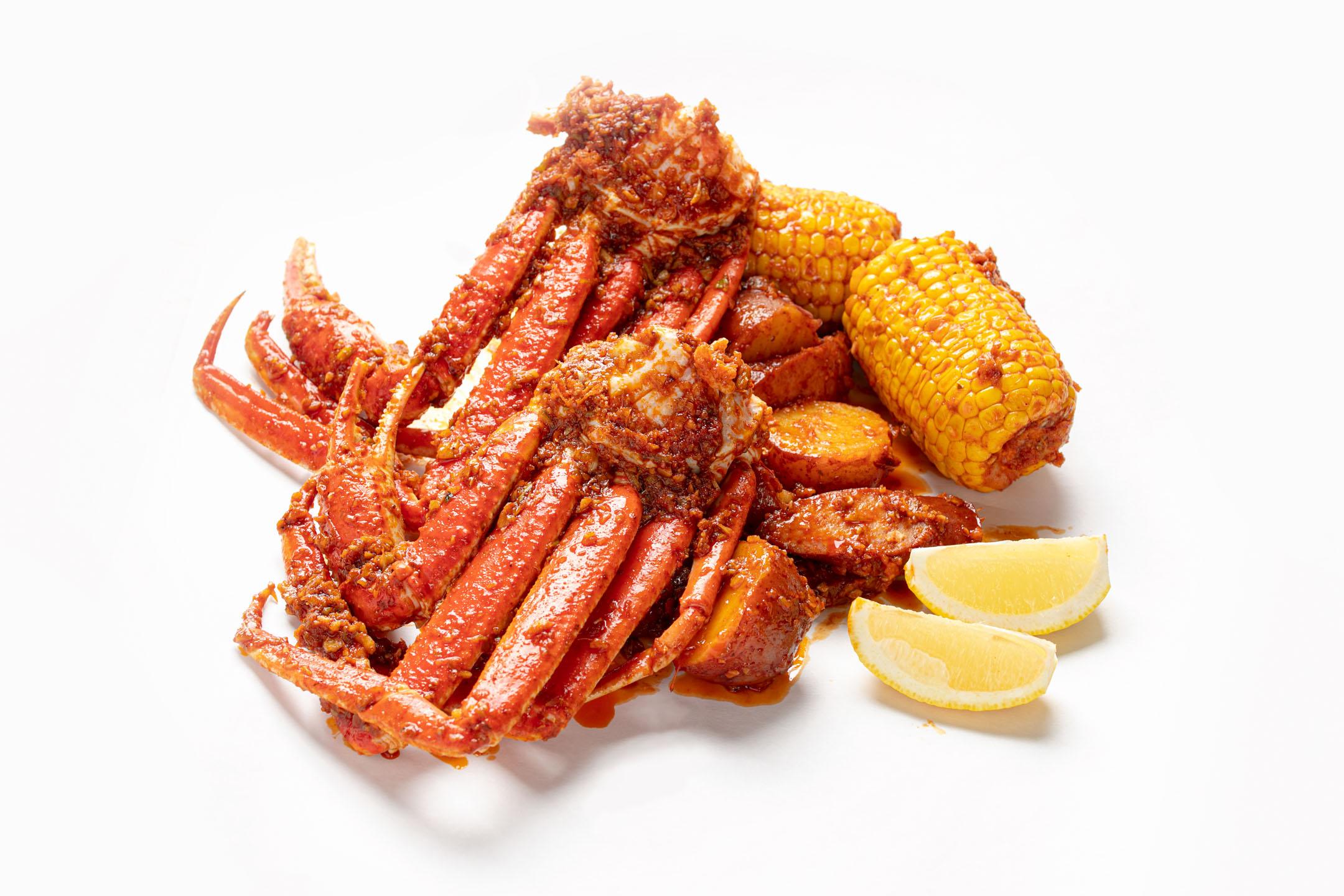 SNOW CRAB LEGS.