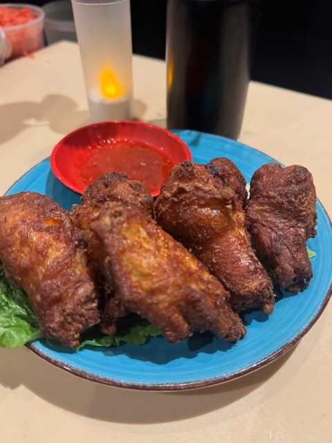 MIA wings (5pcs).