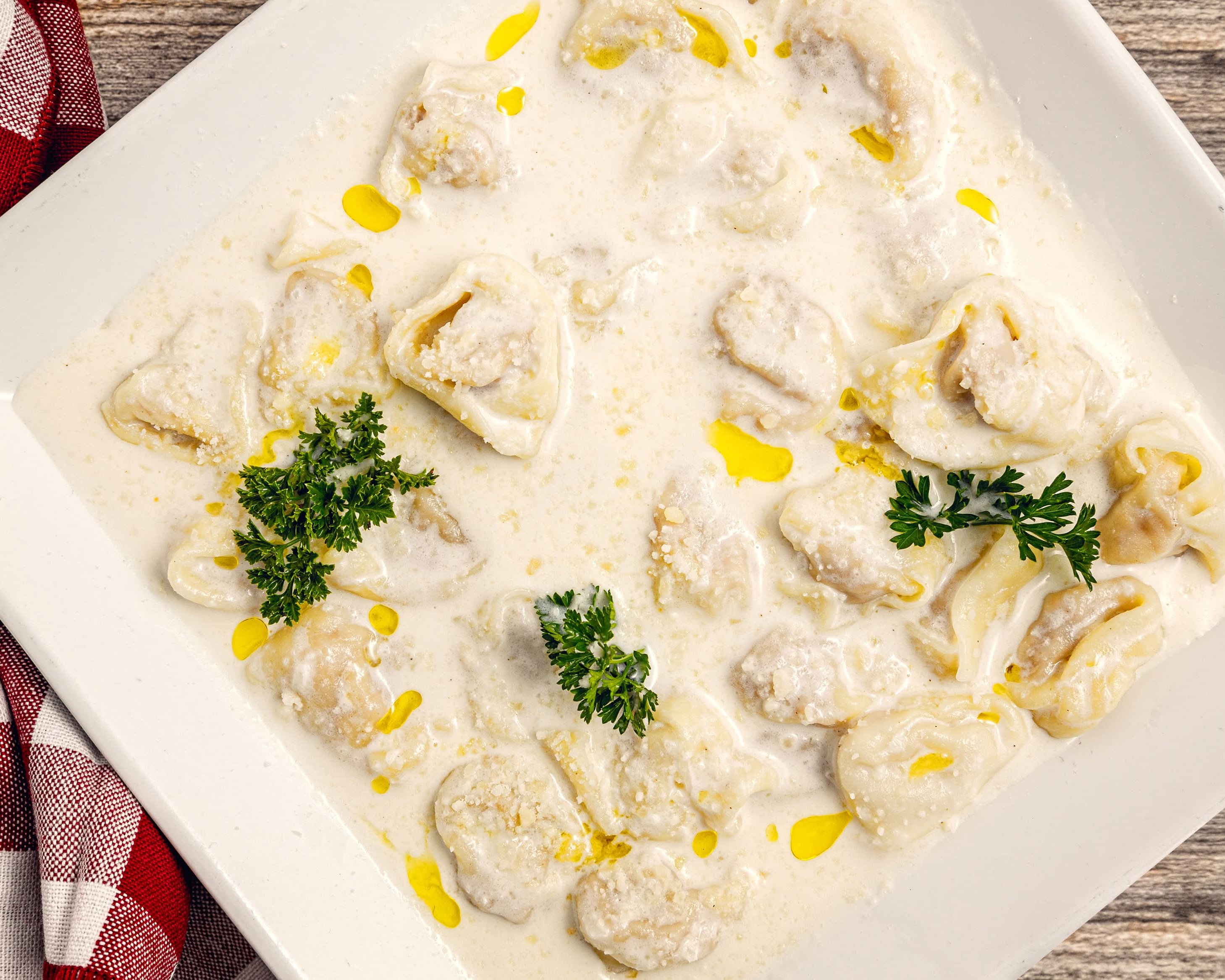 Tortellini Alfredo.