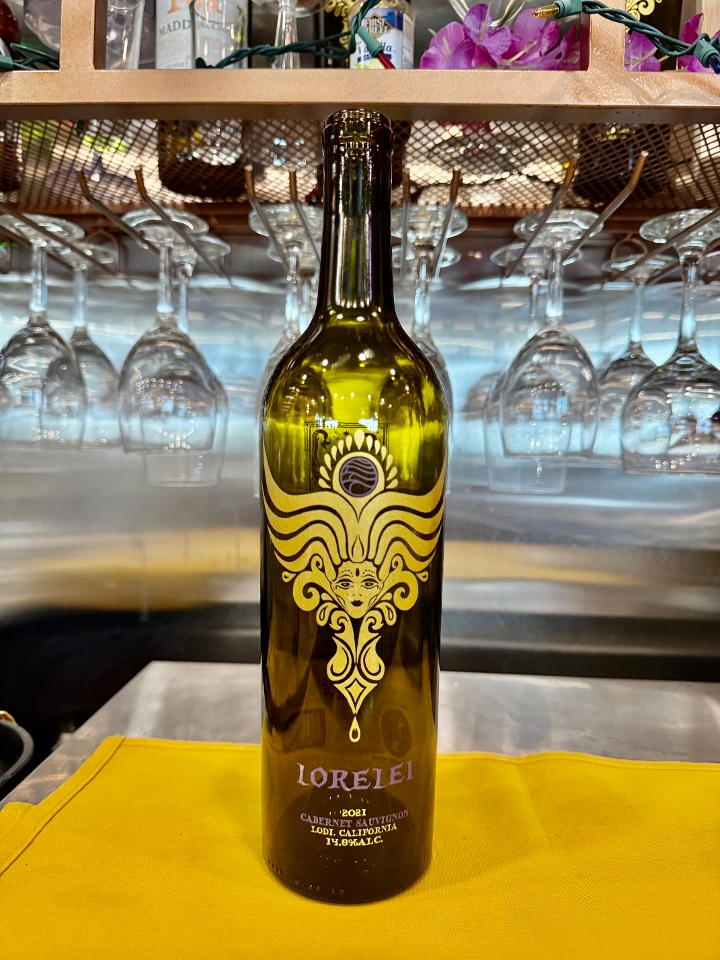 Bottle Lorelei Cab.