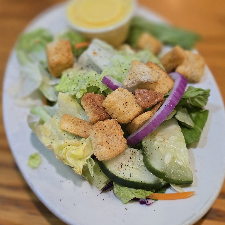 House Salad (Side)*.