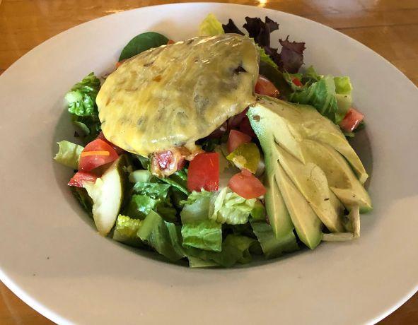 CHEESEBURGER SALAD.