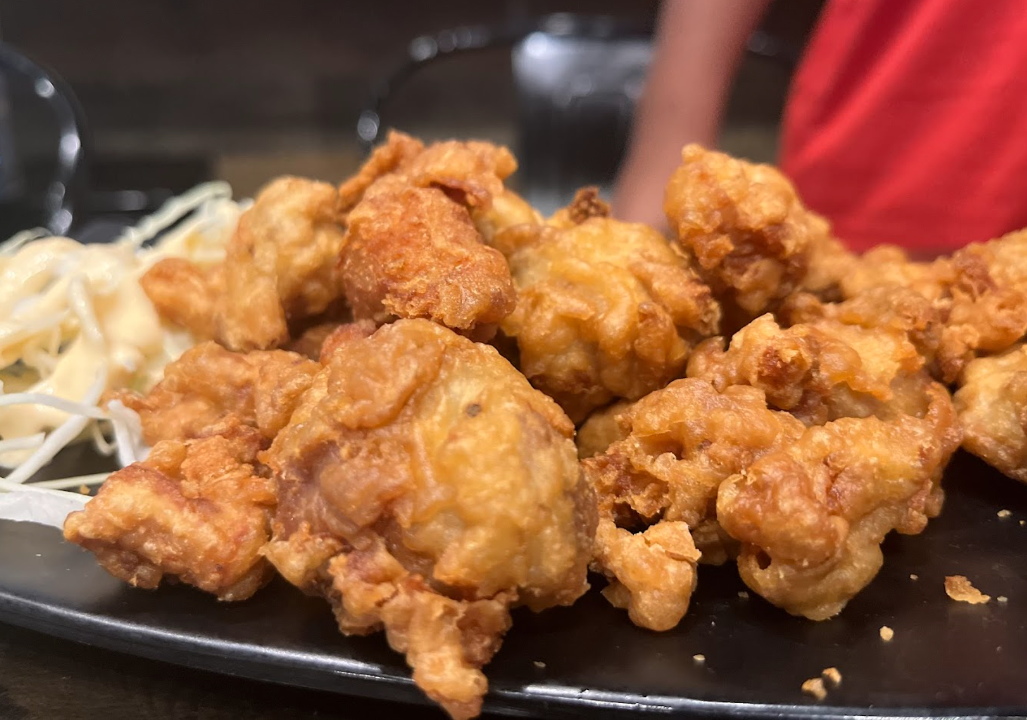 Karaage (fried chicken boneless).