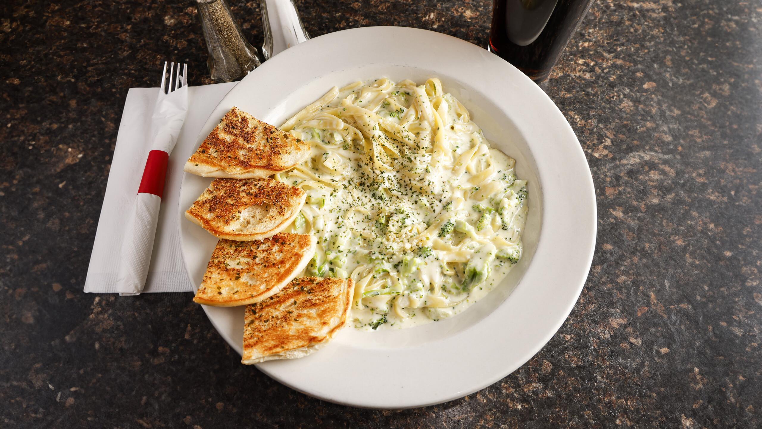 Fettuccine Alfredo.