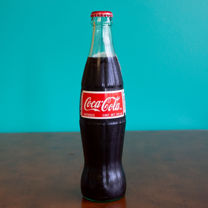 COKE (BOTTLE 12 OZ).